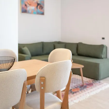 Vala 아파트호텔 Vlorë